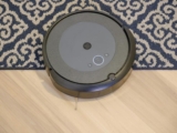 How to Compare Smart Vacuums Vs. Traditional Vacuums?