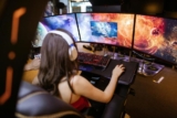 Why Is Gaming on Ultra-Wide Monitors So Popular?